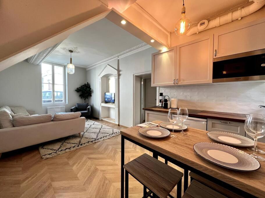 Le Bellifontain - 4 Pers - 2 Br Apartment Fontainebleau Luaran gambar
